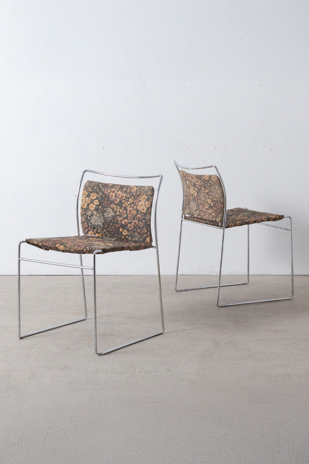 ‘Tulu’ Chair by Kazuhide Takahama for Simon in Steel and Fabric