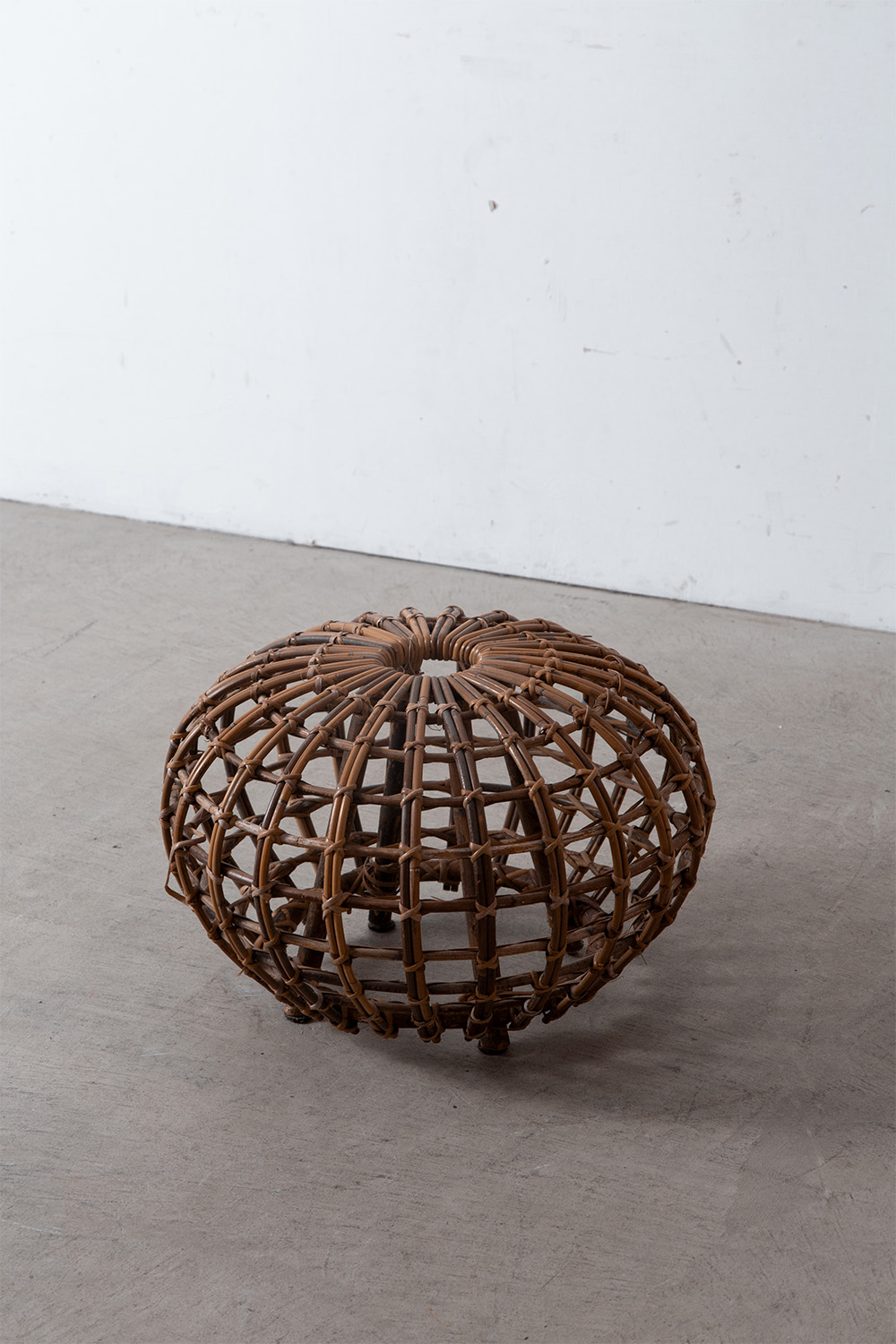 Rattan,清澄白河,アンティークショップ,Antique,Vintage,Interior Design, アンティーク,ビンテージ,家具,雑貨,インテリア,店舗什器,設計,内装,什器,店舗設計,ギャラリー,スツール,vintage stool,ヴィンテージチェア