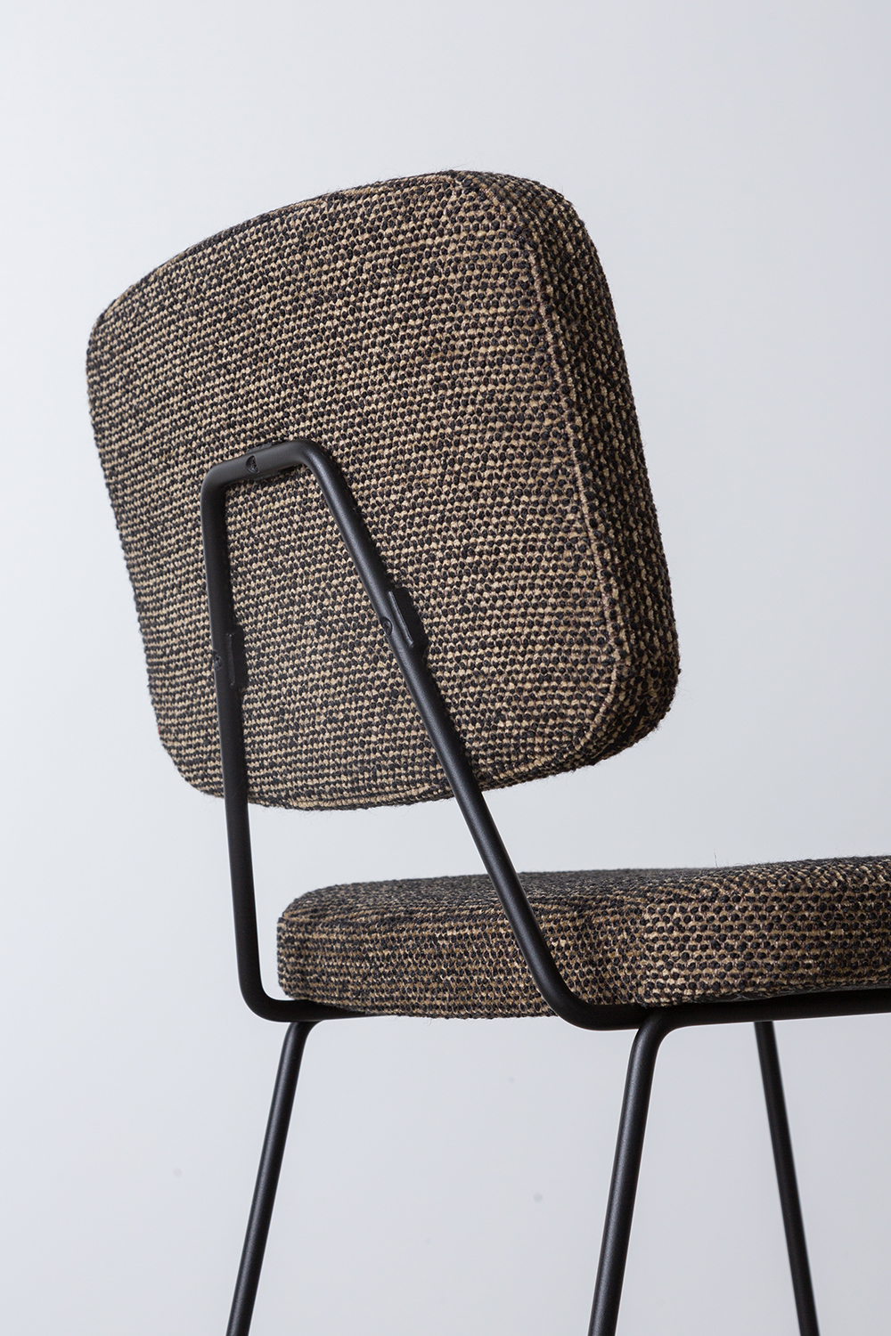 Moulin Chair,Pierre Paulin,ムーランチェア,ピエール・ポラン,清澄白河,topso,stoop,Antique,Vintage,Interior Design,France,Netherlands,アンティーク,ビンテージ,ヴィンテージ,家具,雑貨,インテリア,店舗什器,設計,インテリアデザイン,内装,什器,店舗設計,ギャラリー,デザイナーズ家具,ショールーム