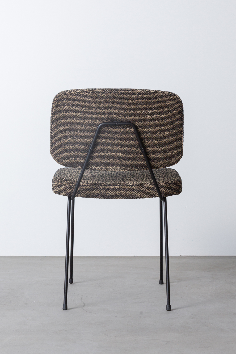 Moulin Chair,Pierre Paulin,ムーランチェア,ピエール・ポラン,清澄白河,topso,stoop,Antique,Vintage,Interior Design,France,Netherlands,アンティーク,ビンテージ,ヴィンテージ,家具,雑貨,インテリア,店舗什器,設計,インテリアデザイン,内装,什器,店舗設計,ギャラリー,デザイナーズ家具,ショールーム