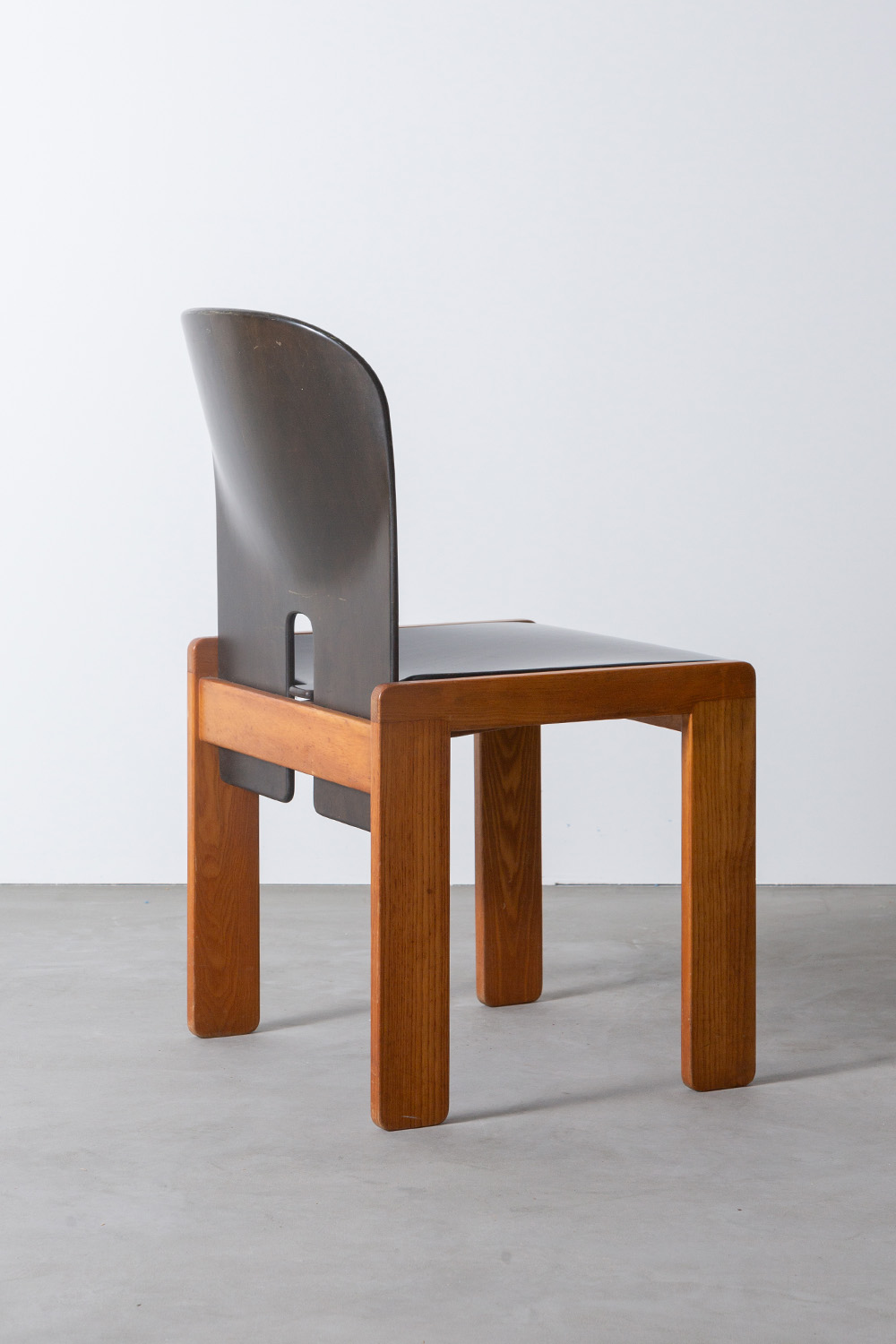 ‘121’ Chair by Afra & Tobia Scarpa for Cassina in Wood