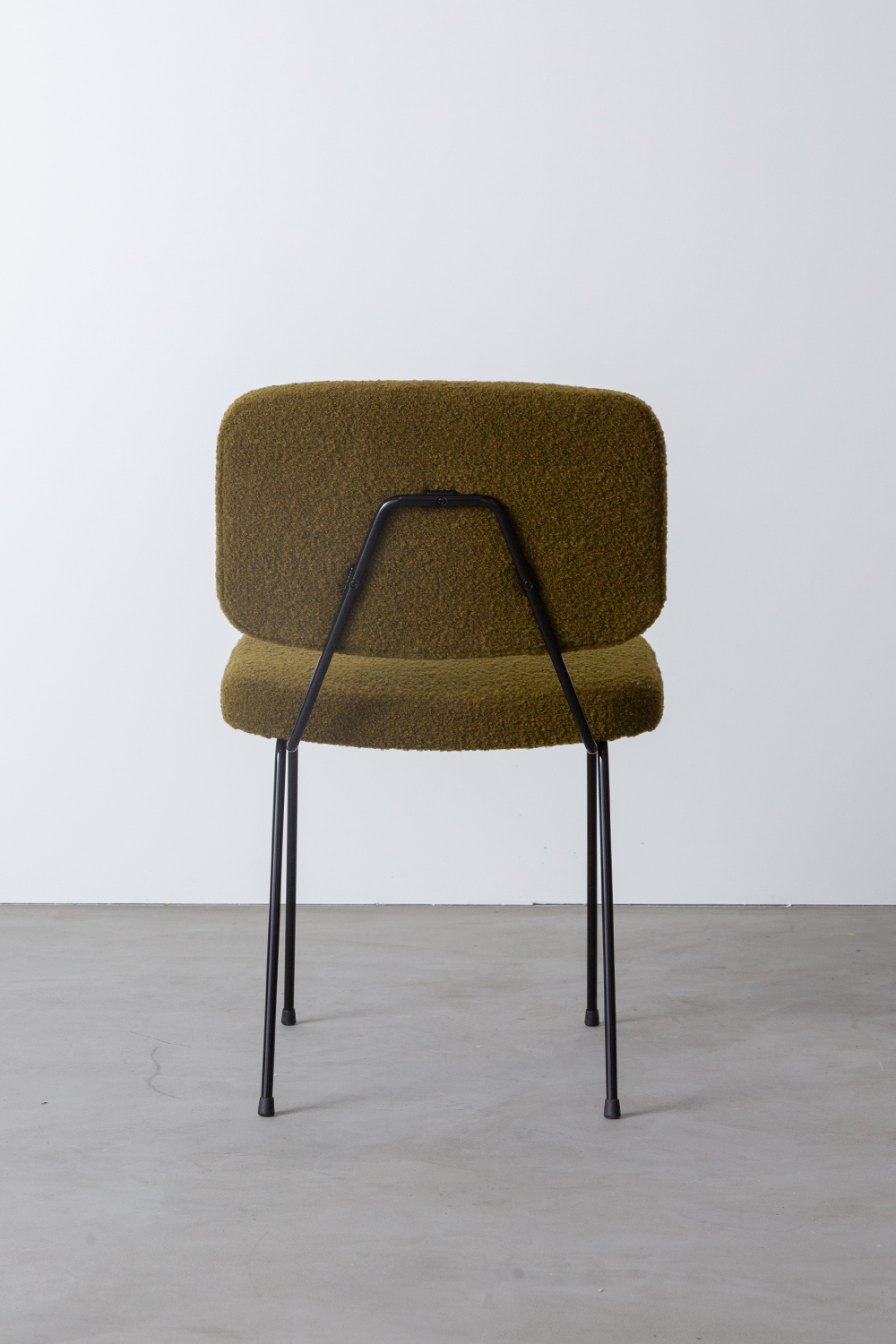 Moulin Chair,Pierre Paulin,ムーランチェア,ピエール・ポラン,清澄白河,topso,stoop,Antique,Vintage,Interior Design,France,Netherlands,アンティーク,ビンテージ,ヴィンテージ,家具,雑貨,インテリア,店舗什器,設計,インテリアデザイン,内装,什器,店舗設計,ギャラリー,デザイナーズ家具,ショールーム