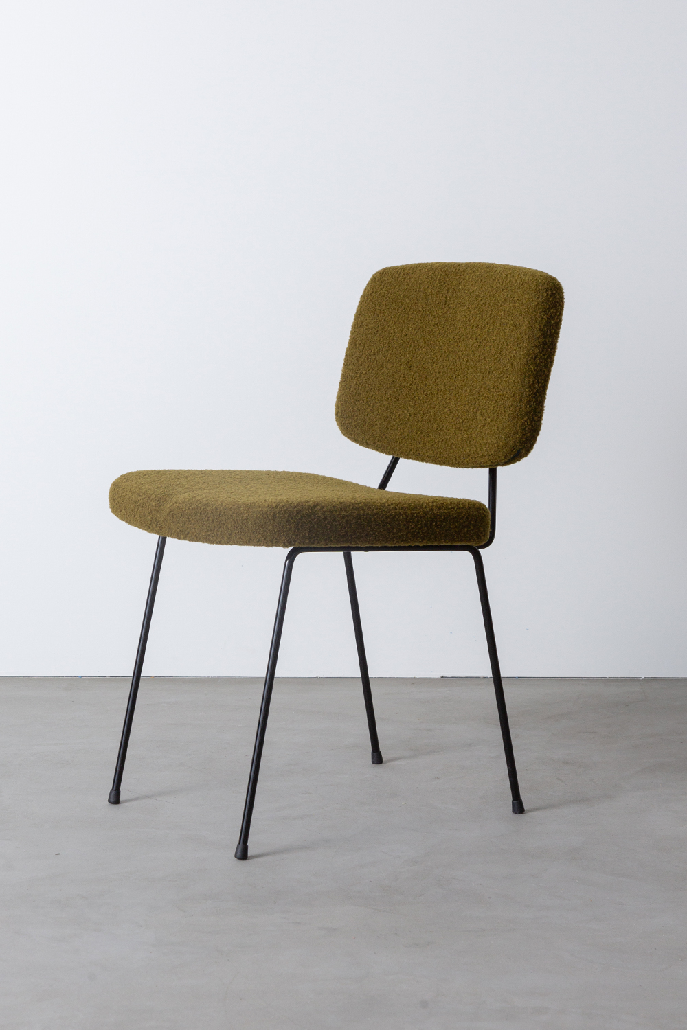 Moulin Chair,Pierre Paulin,ムーランチェア,ピエール・ポラン,清澄白河,topso,stoop,Antique,Vintage,Interior Design,France,Netherlands,アンティーク,ビンテージ,ヴィンテージ,家具,雑貨,インテリア,店舗什器,設計,インテリアデザイン,内装,什器,店舗設計,ギャラリー,デザイナーズ家具,ショールーム