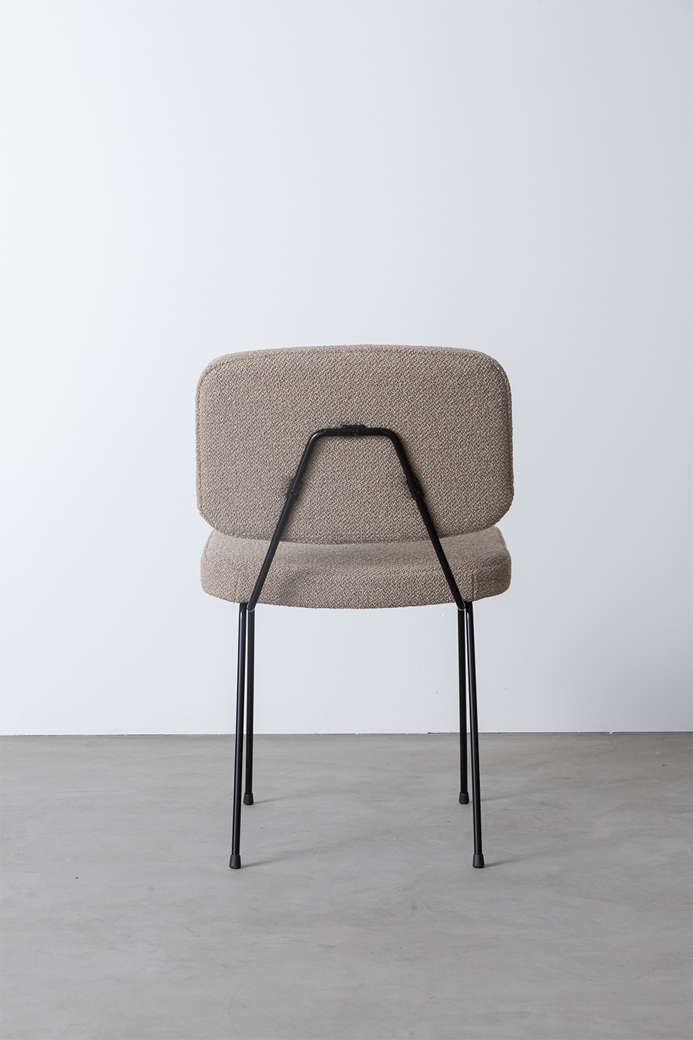 Moulin Chair,Pierre Paulin,ムーランチェア,ピエール・ポラン,清澄白河,topso,stoop,Antique,Vintage,Interior Design,France,Netherlands,アンティーク,ビンテージ,ヴィンテージ,家具,雑貨,インテリア,店舗什器,設計,インテリアデザイン,内装,什器,店舗設計,ギャラリー,デザイナーズ家具,ショールーム