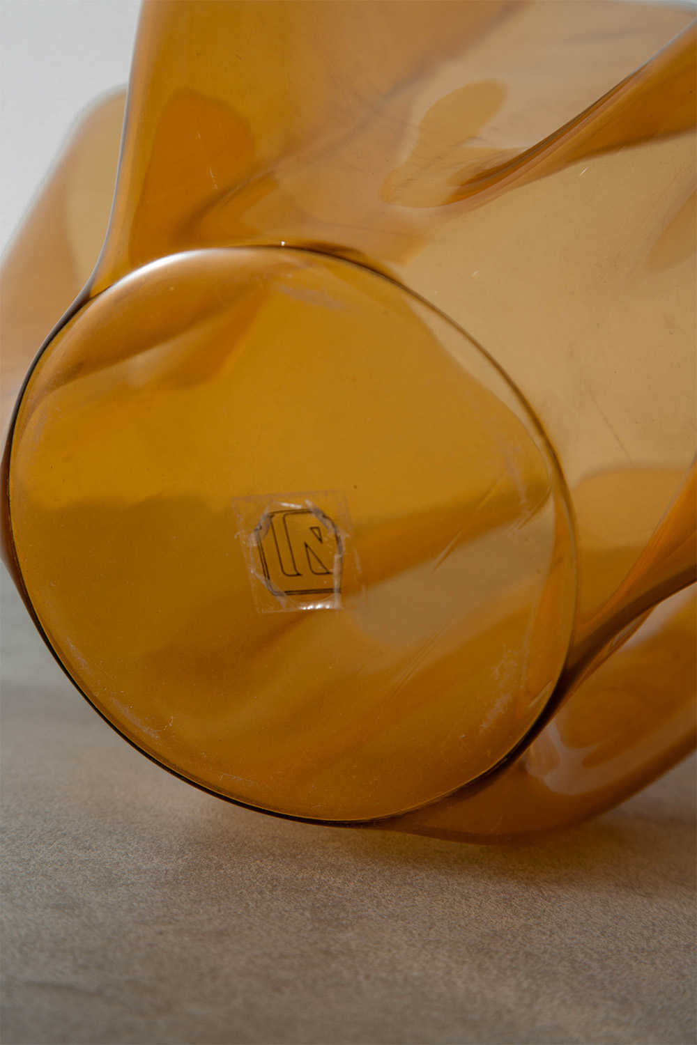 ‘Cartoccio’ Flower Vase by Pietro Chiesa for FontanaArte in Glass