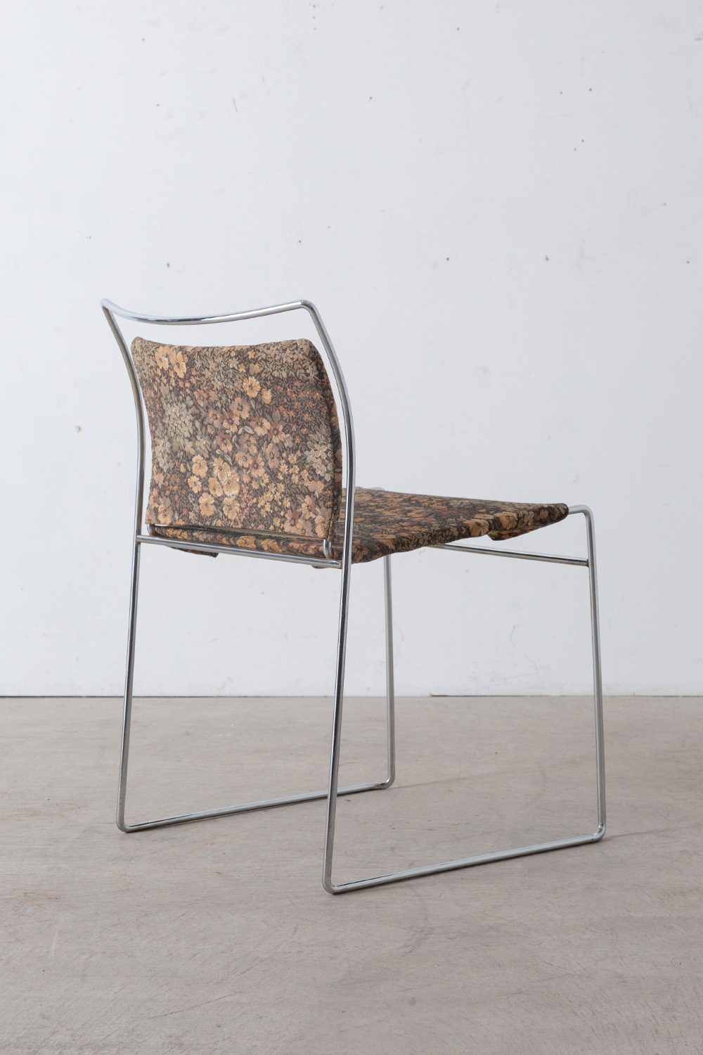 ‘Tulu’ Chair by Kazuhide Takahama for Simon in Steel and Fabric