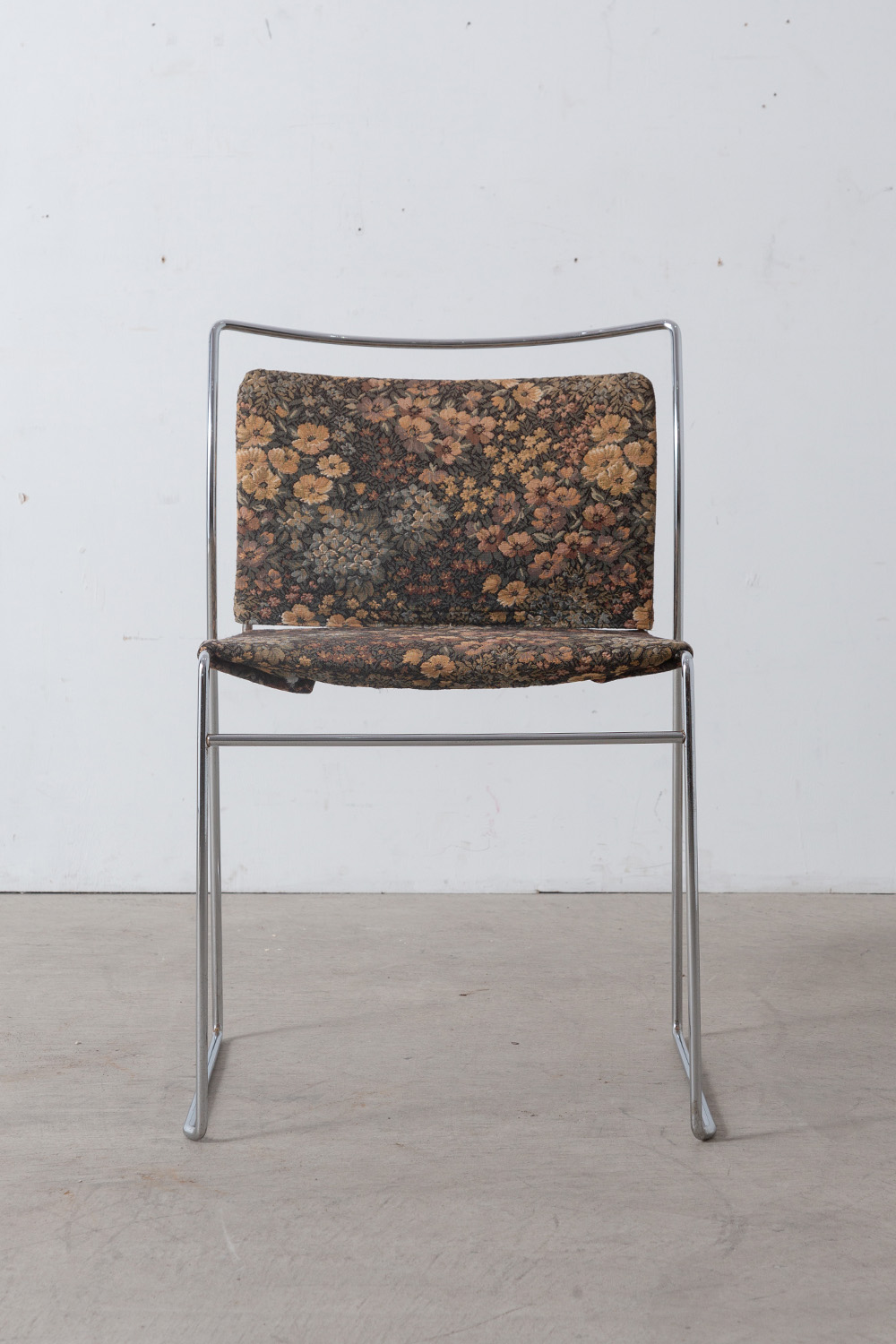 ‘Tulu’ Chair by Kazuhide Takahama for Simon in Steel and Fabric