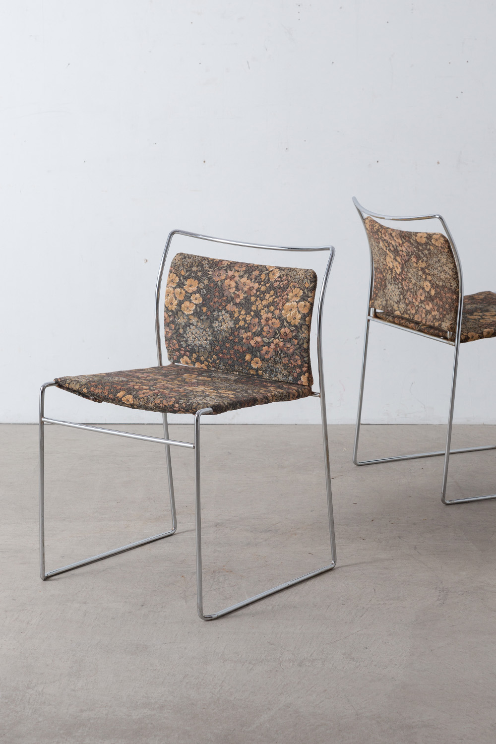 ‘Tulu’ Chair by Kazuhide Takahama for Simon in Steel and Fabric