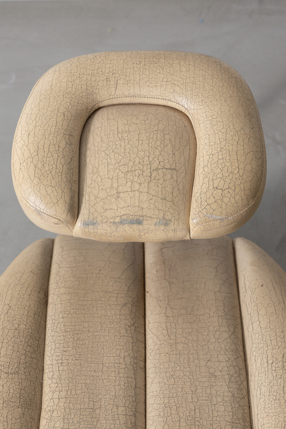 ‘Primate’ Kneeling Stool by Achille Castiglioni for Zanotta in Leather , Plastic and Steel