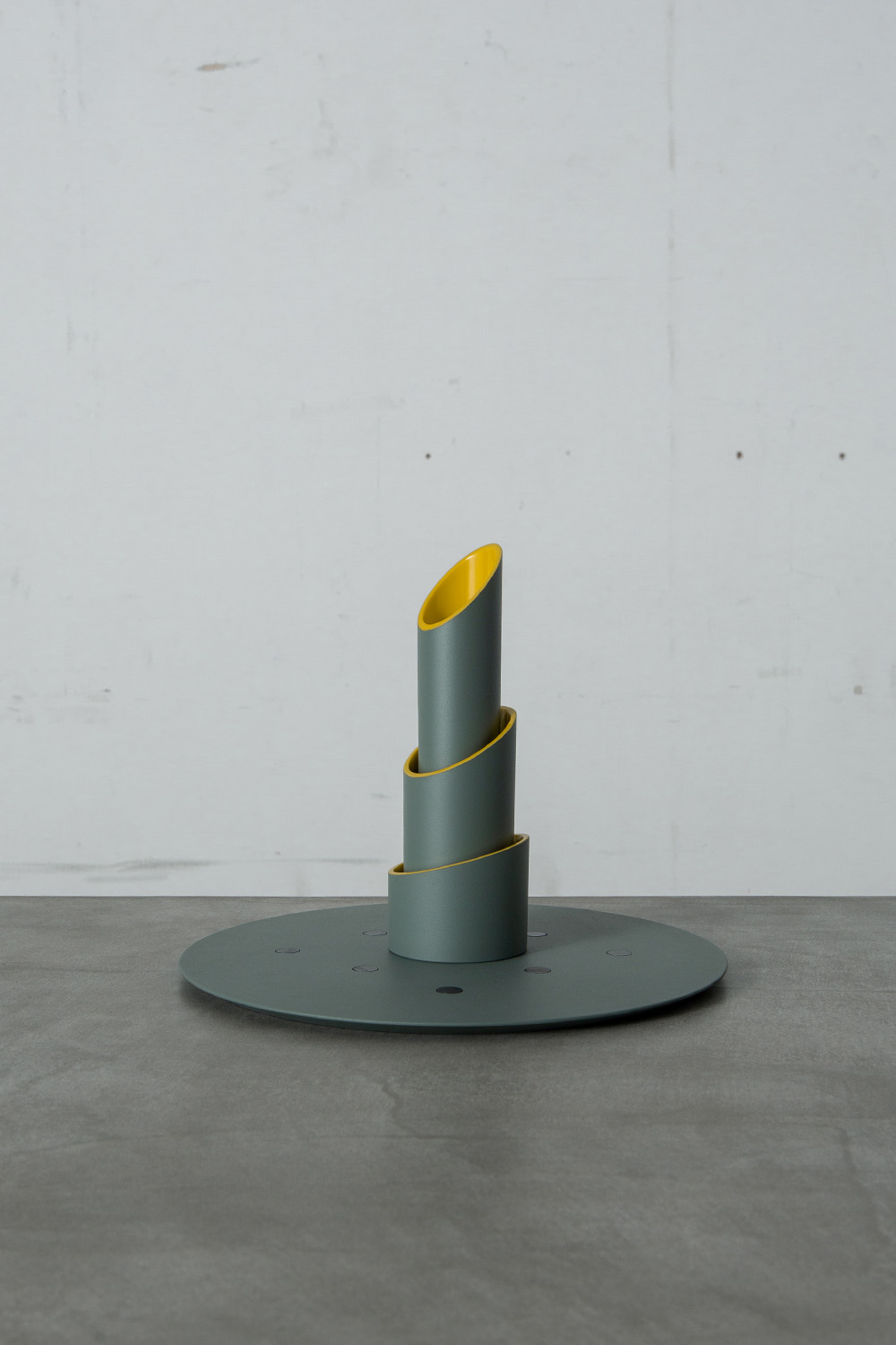 YANTRA-C,フラワーベース,Masanori Umeda,梅田 正徳,MaruTomi,マルトミ,清澄白河,アンティークショップ,Antique,Vintage,Interior Design,アンティーク,ビンテージ,ヴィンテージ,家具,雑貨,インテリア,店舗什器,設計,インテリアデザイン,内装,什器,店舗設計,ギャラリー,ポストモダン