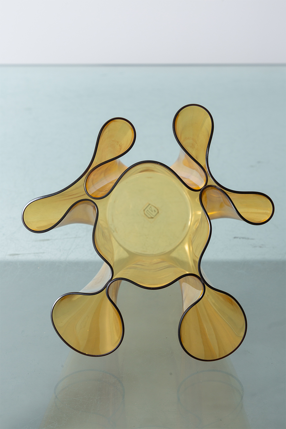 ‘Cartoccio’ Flower Vase by Pietro Chiesa for FontanaArte in Glass