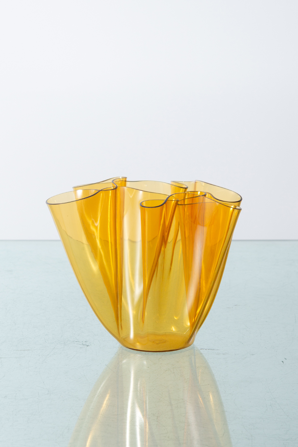 ‘Cartoccio’ Flower Vase by Pietro Chiesa for FontanaArte in Glass