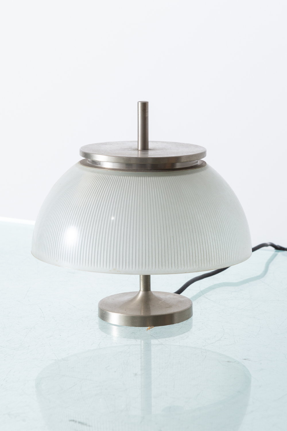 Alfetta desk lamp by Sergio Mazza for Artemide in Glass and  Nickel brass