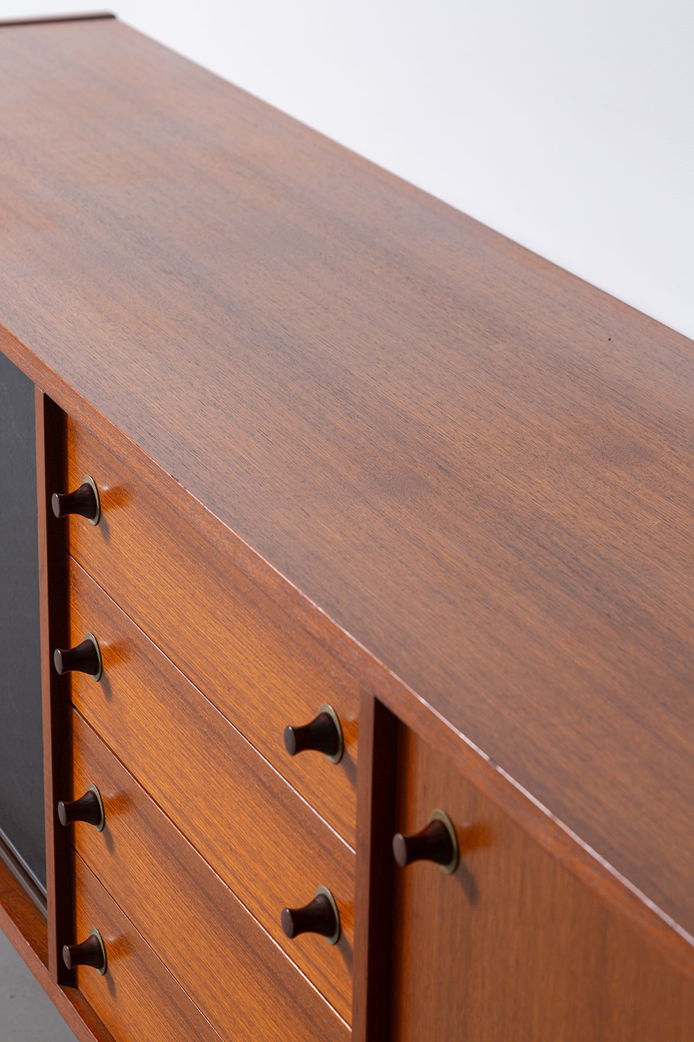 Sidboard by George Coslin for 3V Arredamenti in Teak