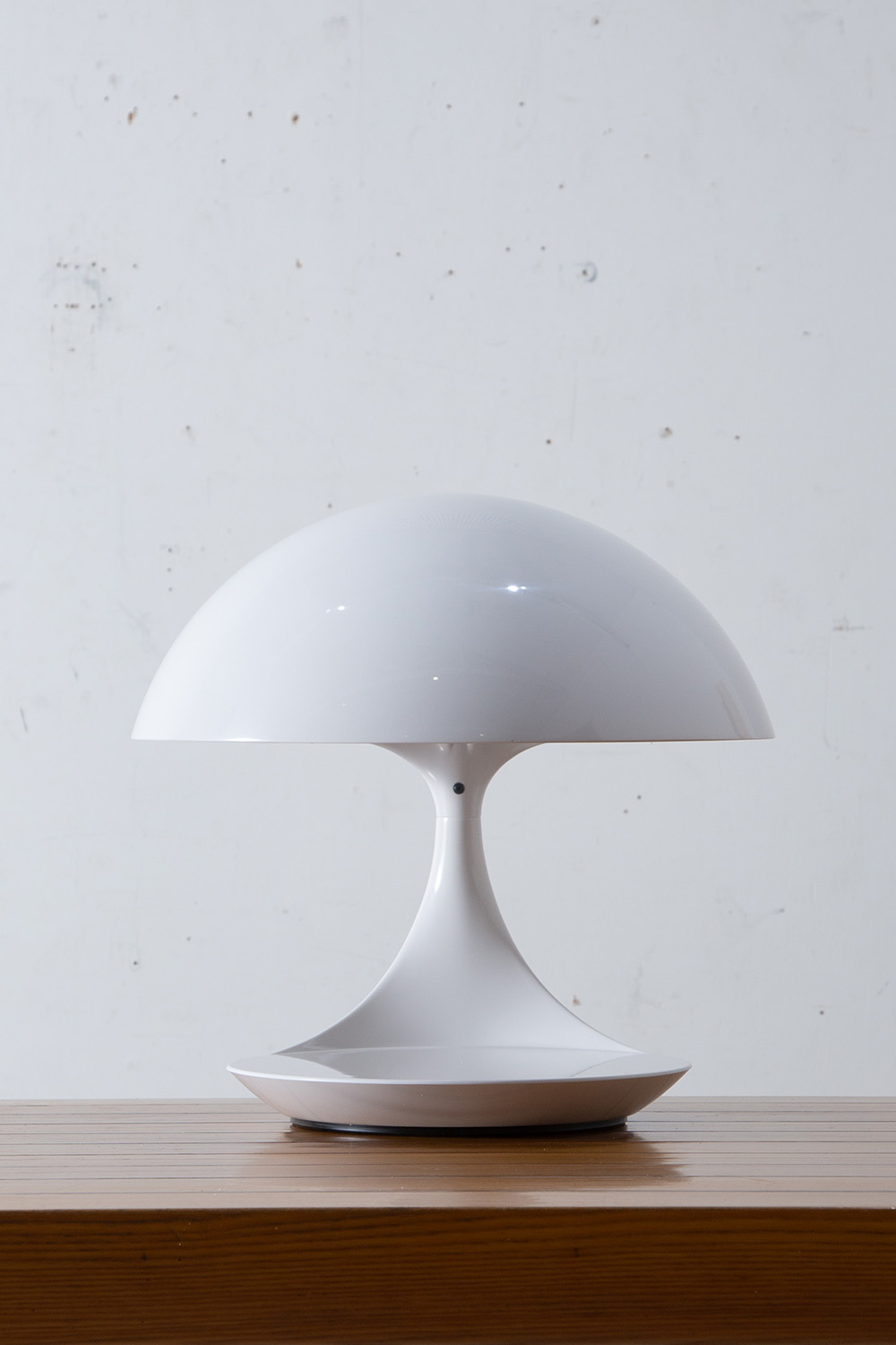 COBRA Table Lamp by Elio Martinelli for Martinelli Luce in White