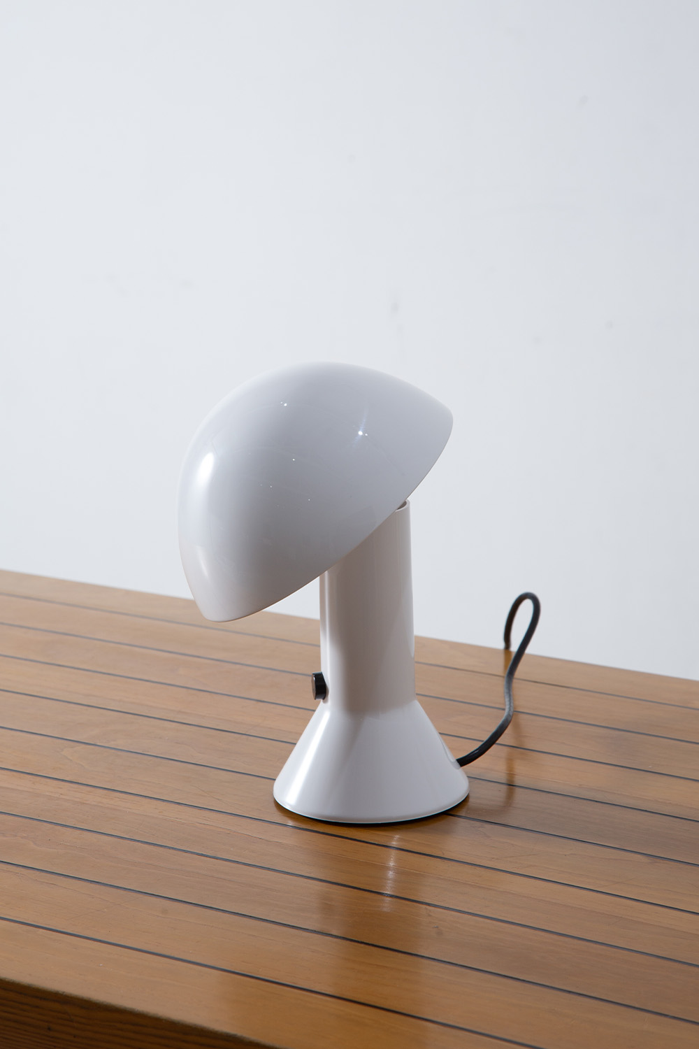 ELMETTO Table Lamp by Elio Martinelli for Martinelli Luce in White