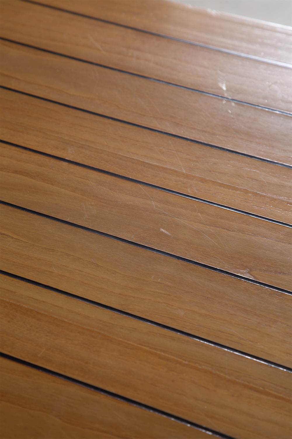 Dining Table in Wood and Black