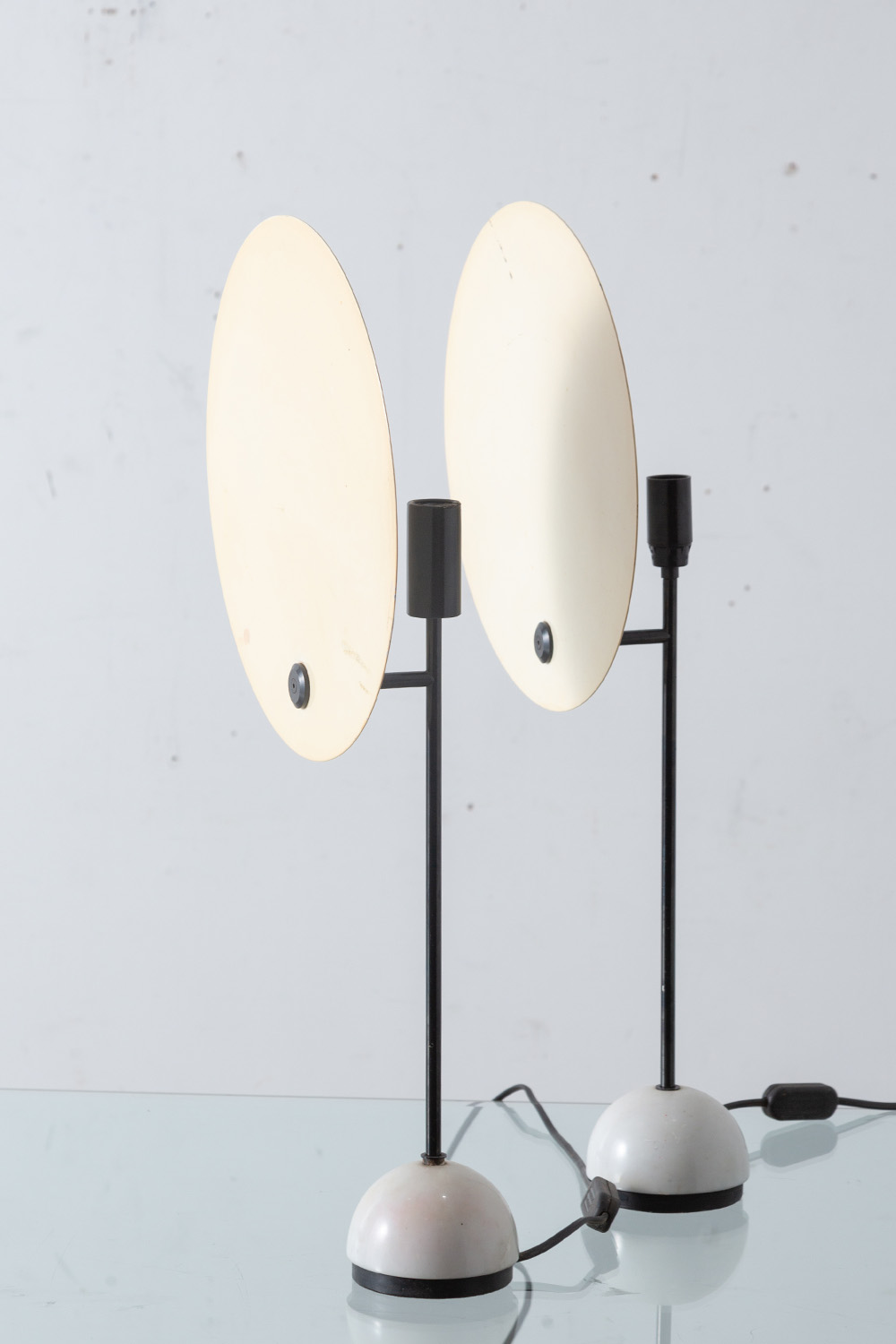 ‘Kuta’ Table Lamp by Vico Magistretti for Oluce in Marble and Metal