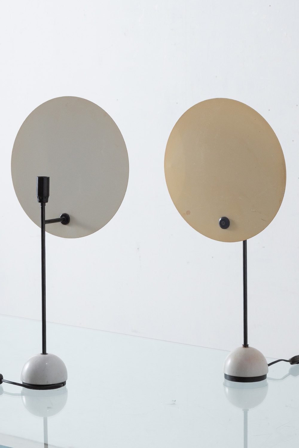 ‘Kuta’ Table Lamp by Vico Magistretti for Oluce in Marble and Metal