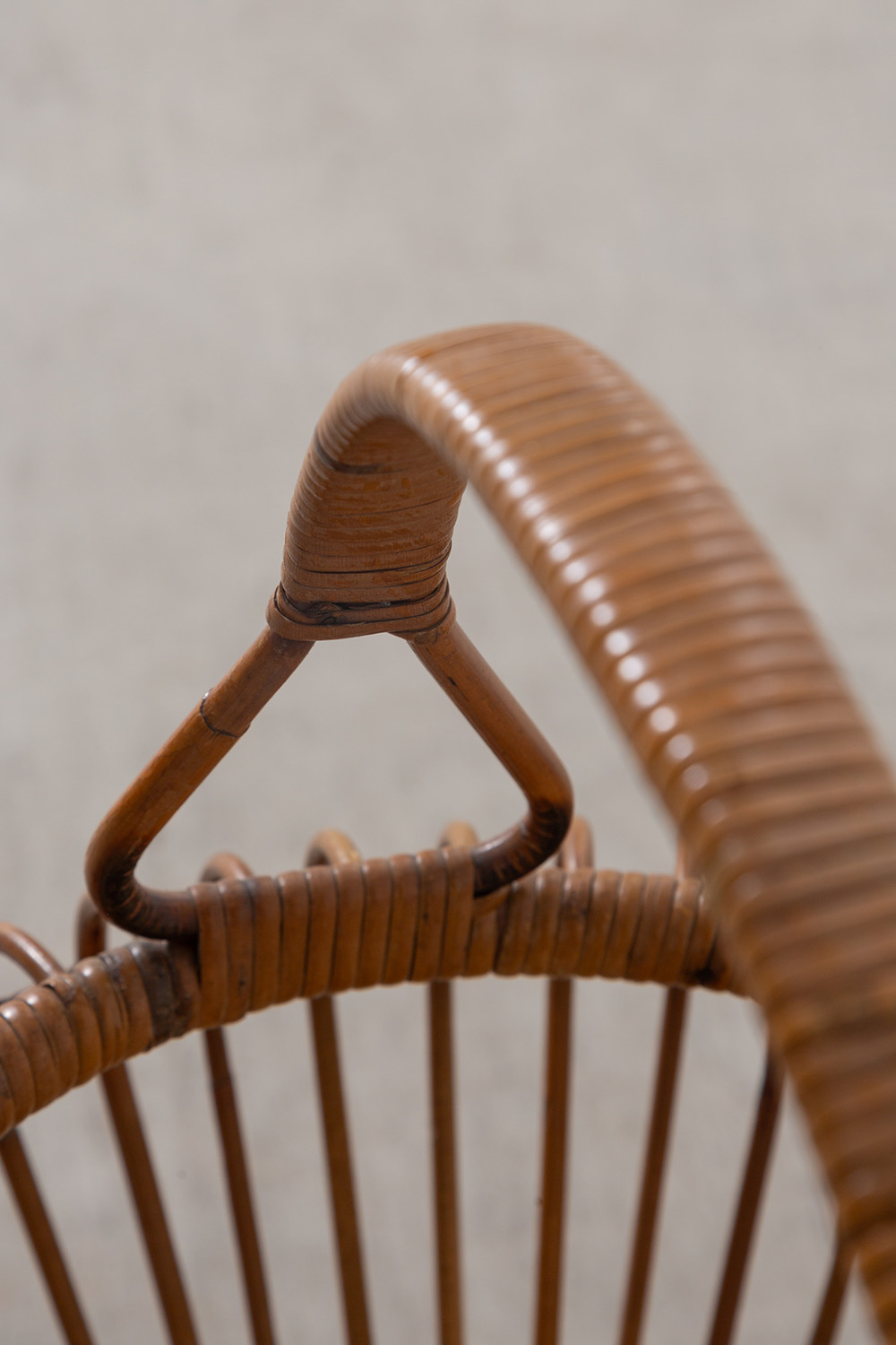 Tripod Basket in Rattan and Steel