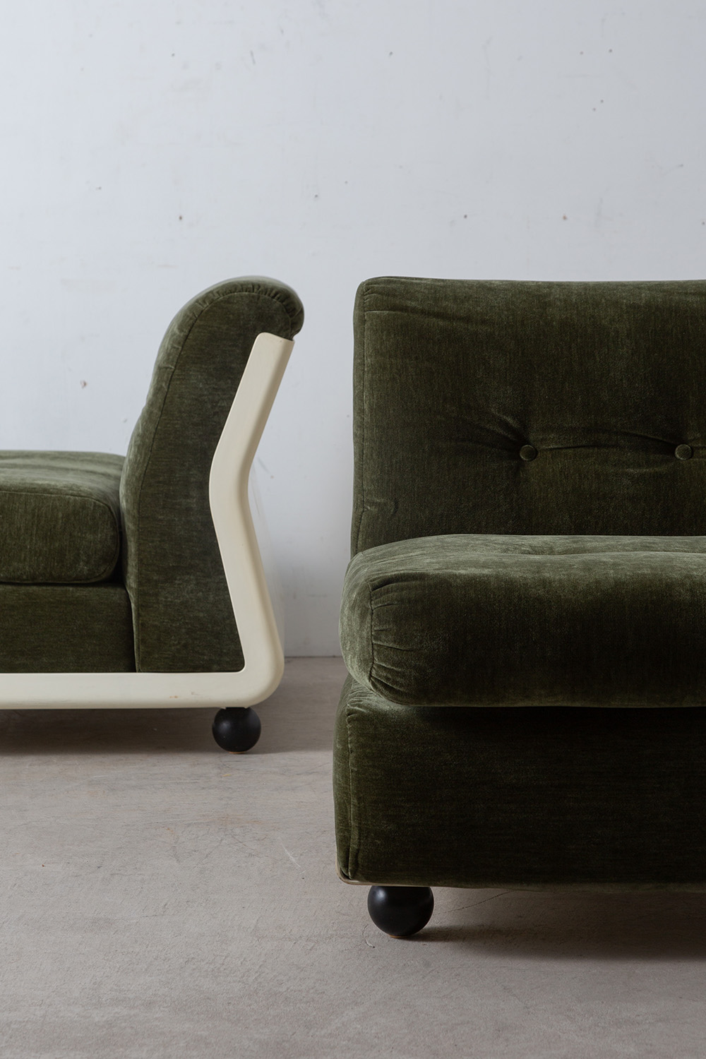 ‘Amanta’ Modular Sofa by Mario Bellini for C&B ITALY in Green and White