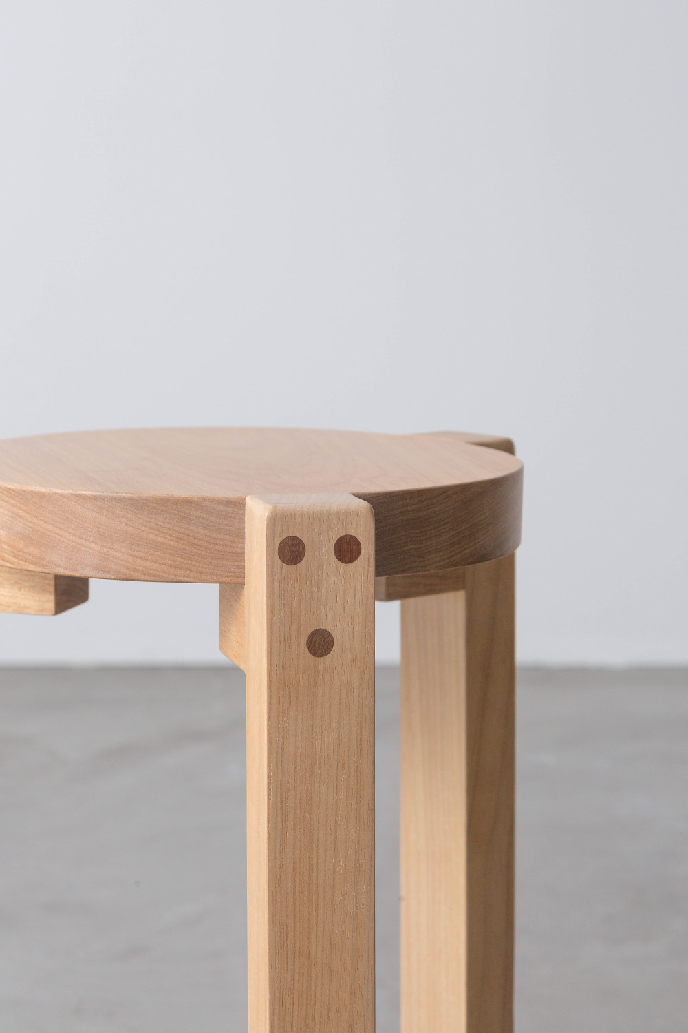 Girafa Stool,Lina Bo Bardi,リナ・ボ ・バルディ,清澄白河,Antique,Vintage,Interior Design,topso,stoop,stool,アンティーク,ビンテージ,ヴィンテージ,家具,雑貨,インテリア,店舗什器,設計,インテリアデザイン,内装,什器,店舗設計,ギャラリー,デザイナーズ家具,ショールーム,椅子