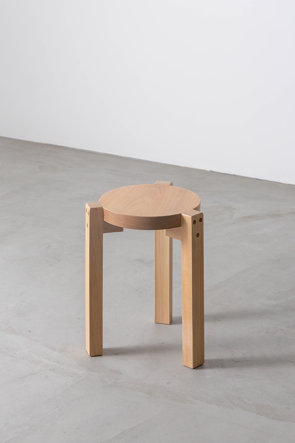 Girafa Stool,Lina Bo Bardi,リナ・ボ ・バルディ,清澄白河,Antique,Vintage,Interior Design,topso,stoop,stool,アンティーク,ビンテージ,ヴィンテージ,家具,雑貨,インテリア,店舗什器,設計,インテリアデザイン,内装,什器,店舗設計,ギャラリー,デザイナーズ家具,ショールーム,椅子