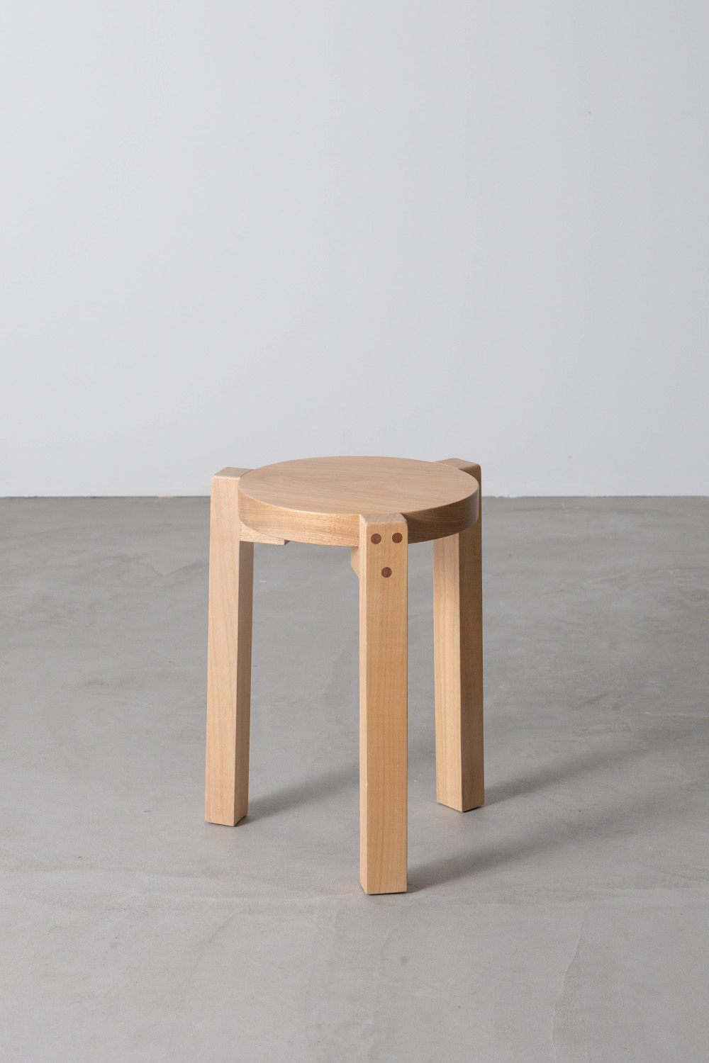 Girafa Stool,Lina Bo Bardi,リナ・ボ ・バルディ,清澄白河,Antique,Vintage,Interior Design,topso,stoop,stool,アンティーク,ビンテージ,ヴィンテージ,家具,雑貨,インテリア,店舗什器,設計,インテリアデザイン,内装,什器,店舗設計,ギャラリー,デザイナーズ家具,ショールーム,椅子