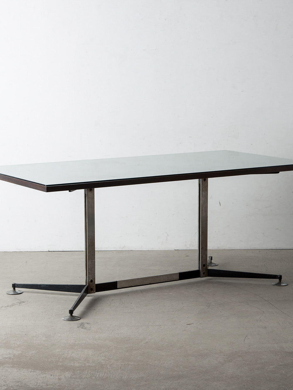Italian Vintage,イタリアンヴィンテージ,Dining Table,ダイニングテーブル,テーブル,Italy,イタリア,stoop,topso,清澄白河,Antique,Vintage,Interior Design,アンティーク,ビンテージ,ヴィンテージ,家具,雑貨,インテリア,店舗什器,設計,インテリアデザイン,内装,什器,店舗設計,ギャラリー,デザイナーズ家具,ショールーム