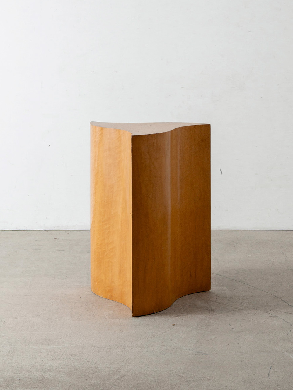 Display Stand in Wood