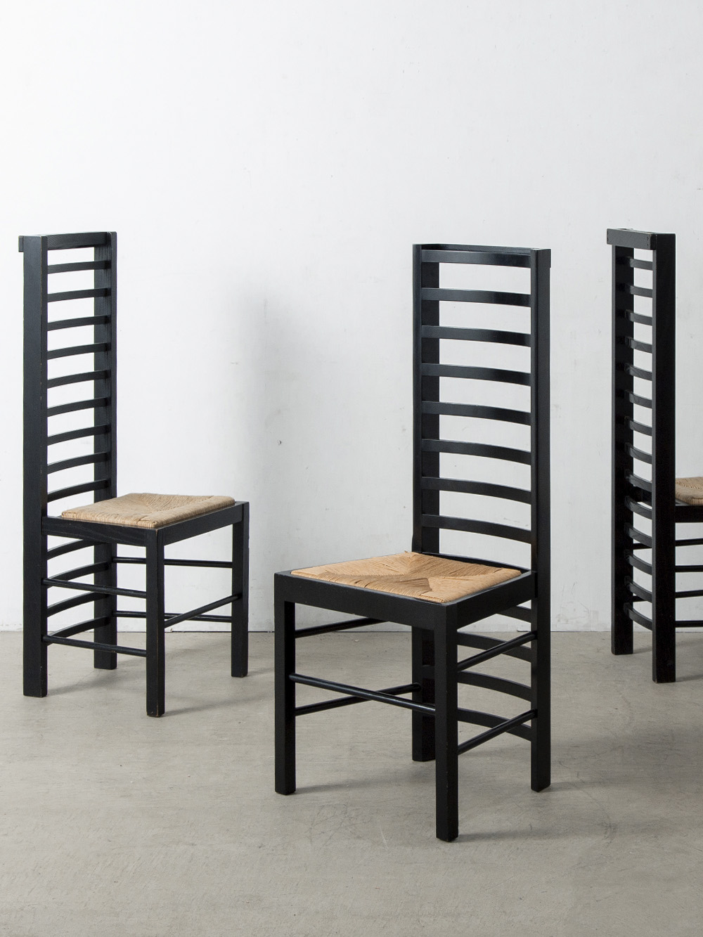 Mackintosh Style Hight Back Chair in Wood and Rush