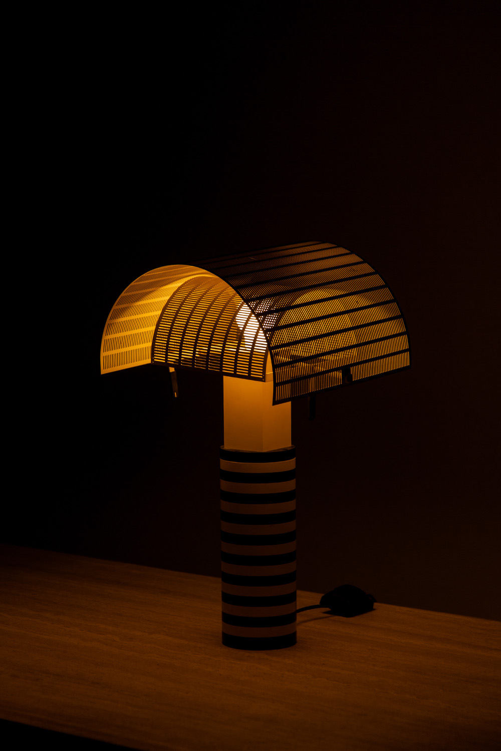 ‘Shogun’ Table Lamp by Mario Botta for Artemide in Aluminum and Steel