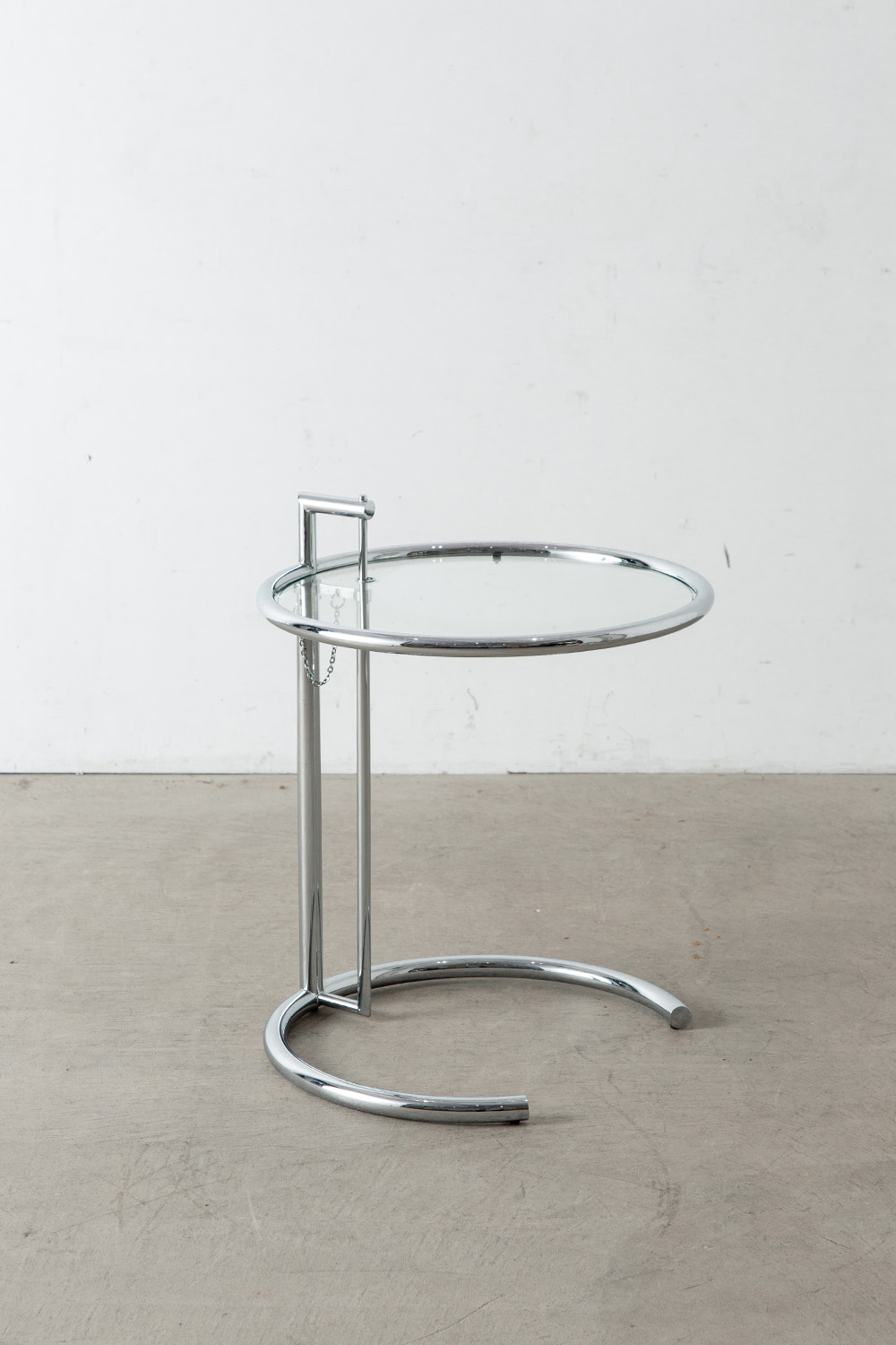 Eileen Gray,アイリーン・グレイ,E1027,Adjustable Table,Table,清澄白河,アンティークショップ,Antique,Vintage,Interior Design,アンティーク,ヴィンテージ,家具,雑貨,インテリア,店舗什器,設計,インテリアデザイン,内装,什器,店舗設計,ギャラリー,Vintage Desk Lamp ,Desk Lamp,France,ヴィンテージデスクランプ,デスクランプ,フランス
