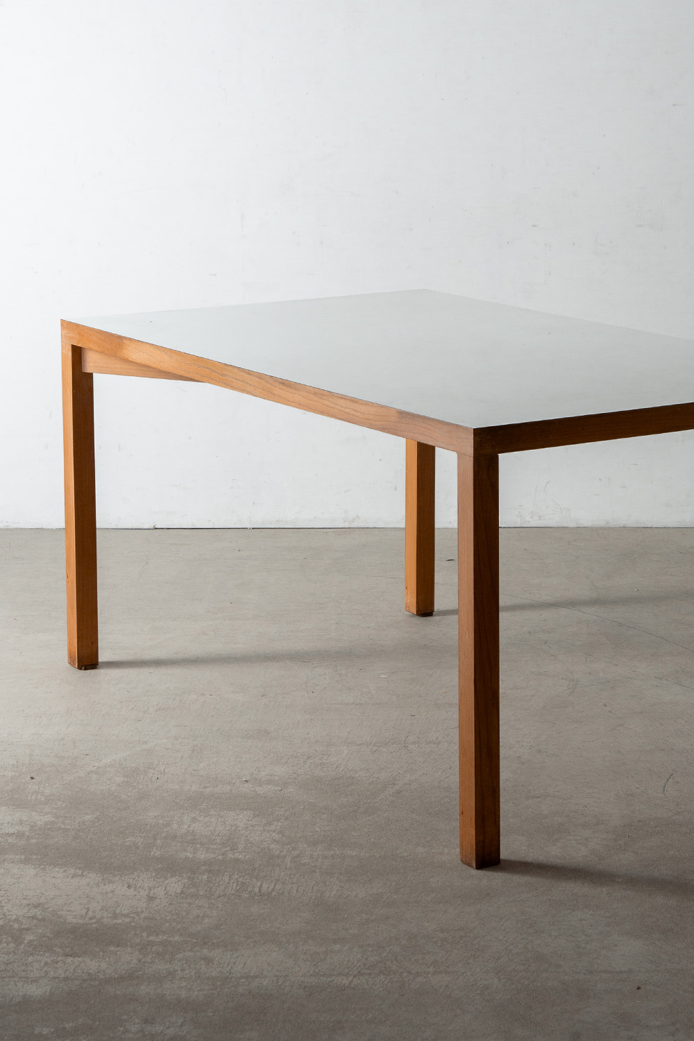 Dining Table in White and  Wood