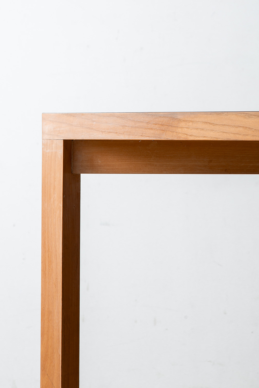 Dining Table in White and  Wood