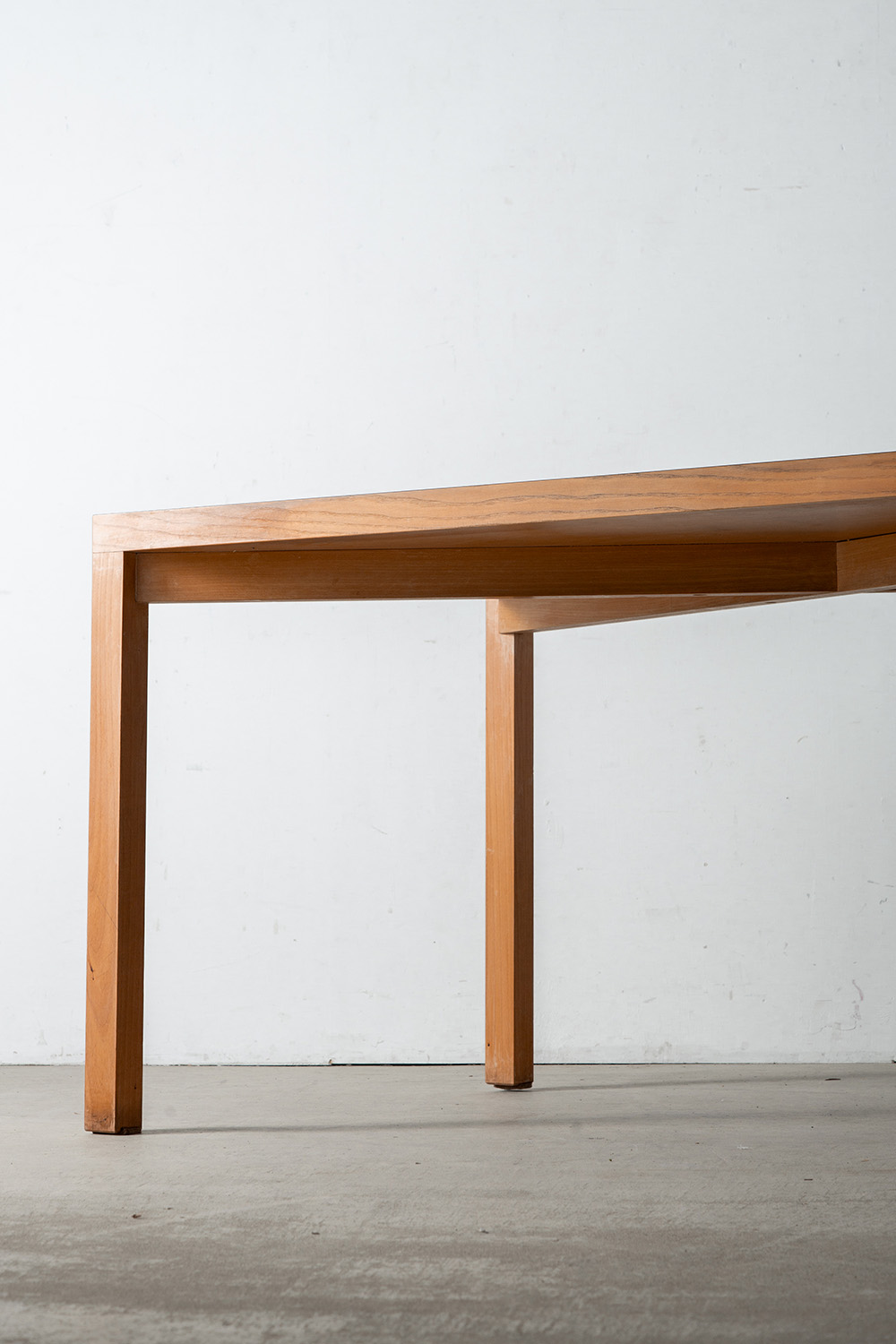 Dining Table in White and  Wood
