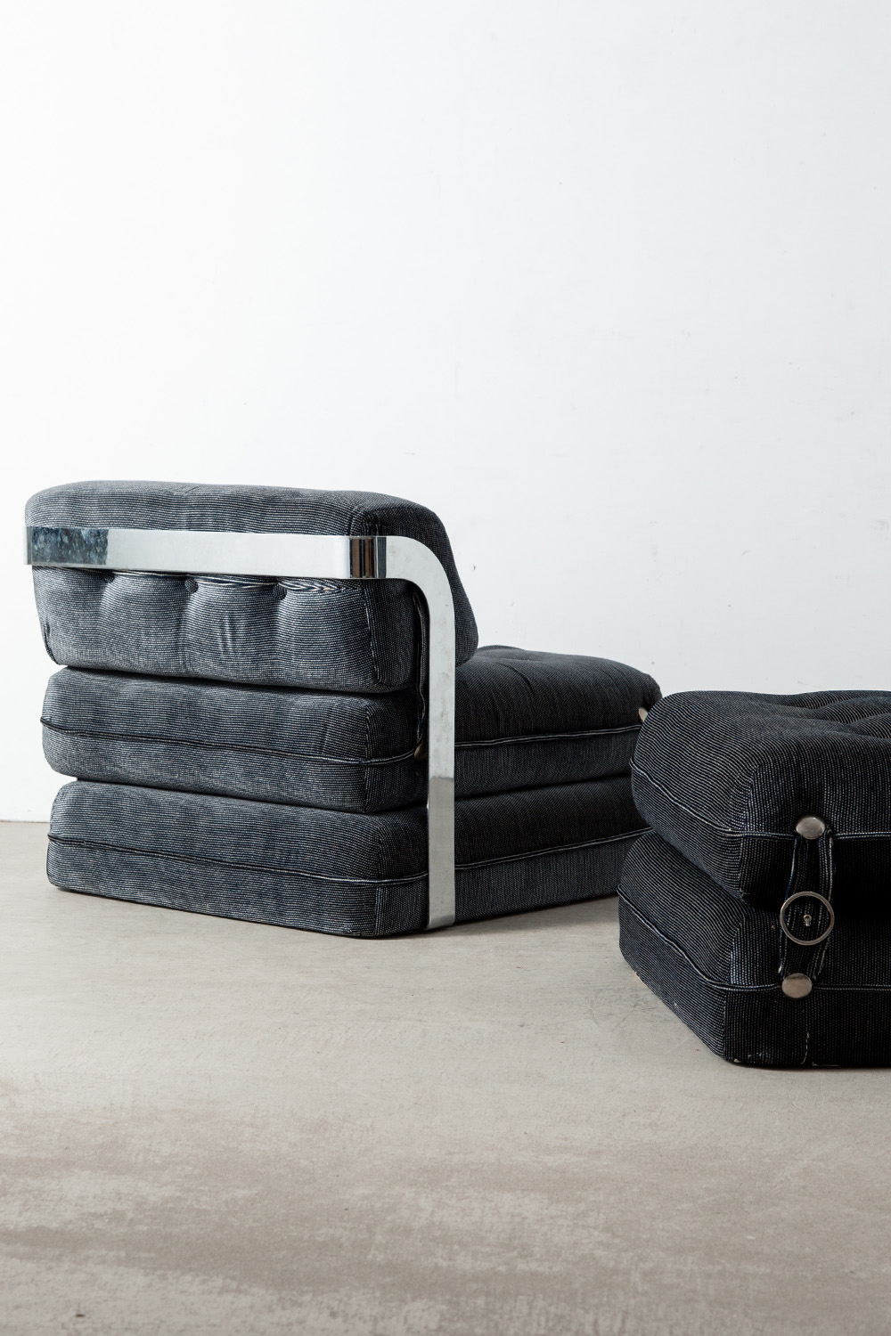 Vintage Sofa in Wood , Metal and Velvet