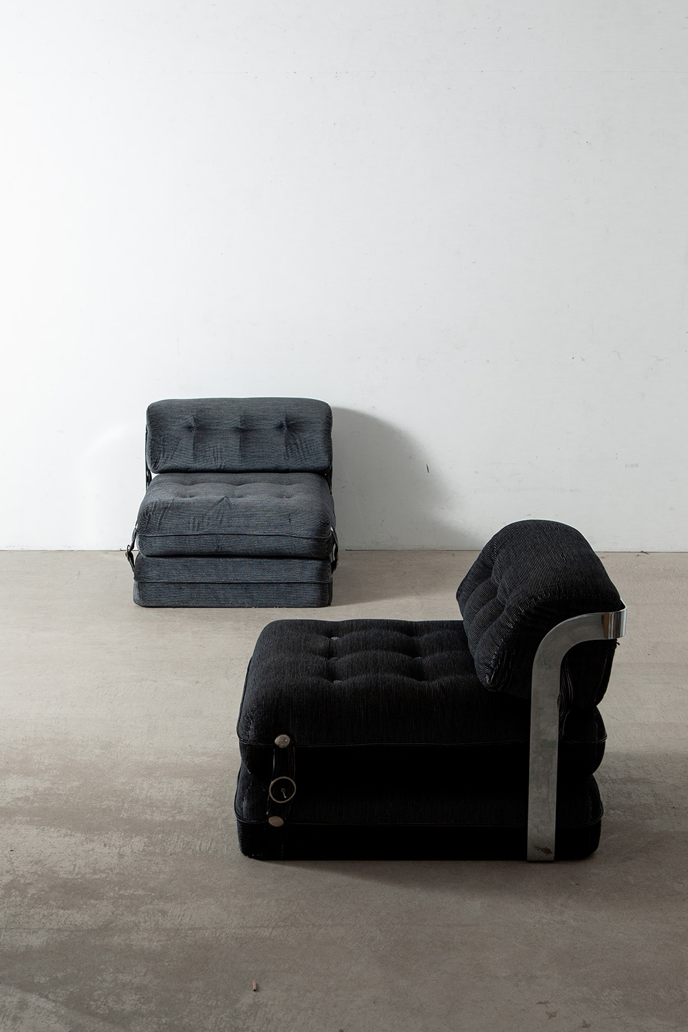 Vintage Sofa in Wood , Metal and Velvet