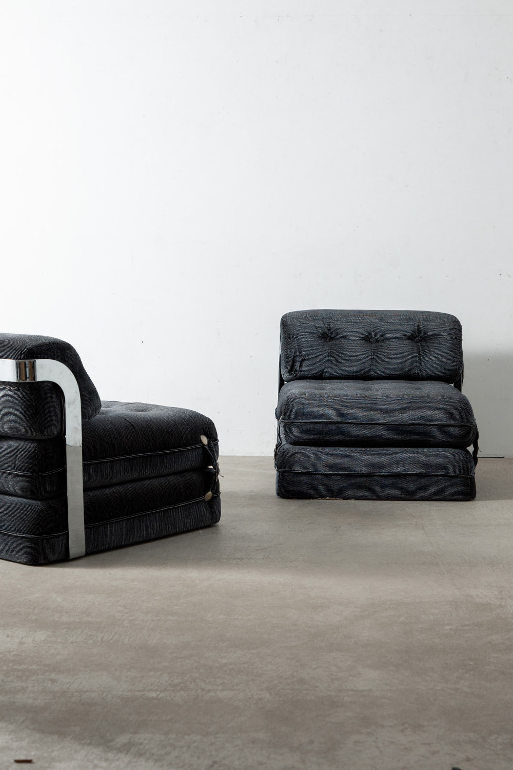 Vintage Sofa in Wood , Metal and Velvet