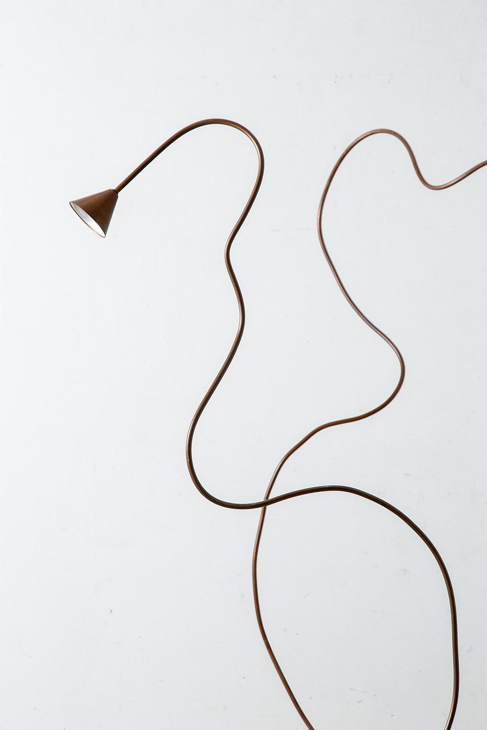 ‘Papiro’ Floor Lamp by Sergio Calatroni for Pallucco