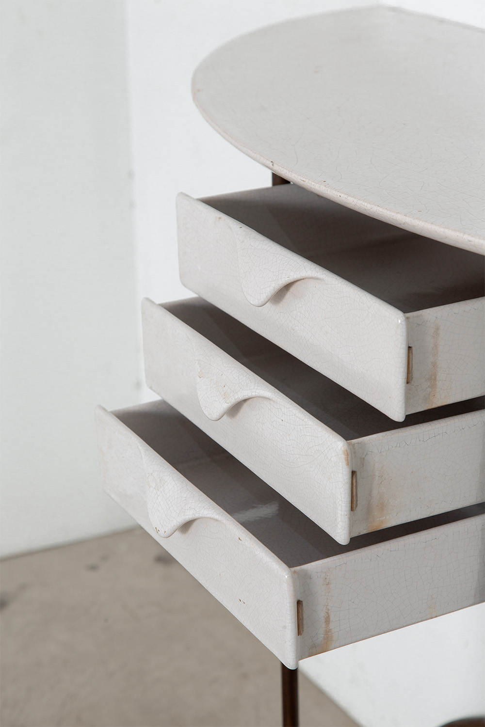 Console Table in Ceramic and Steel