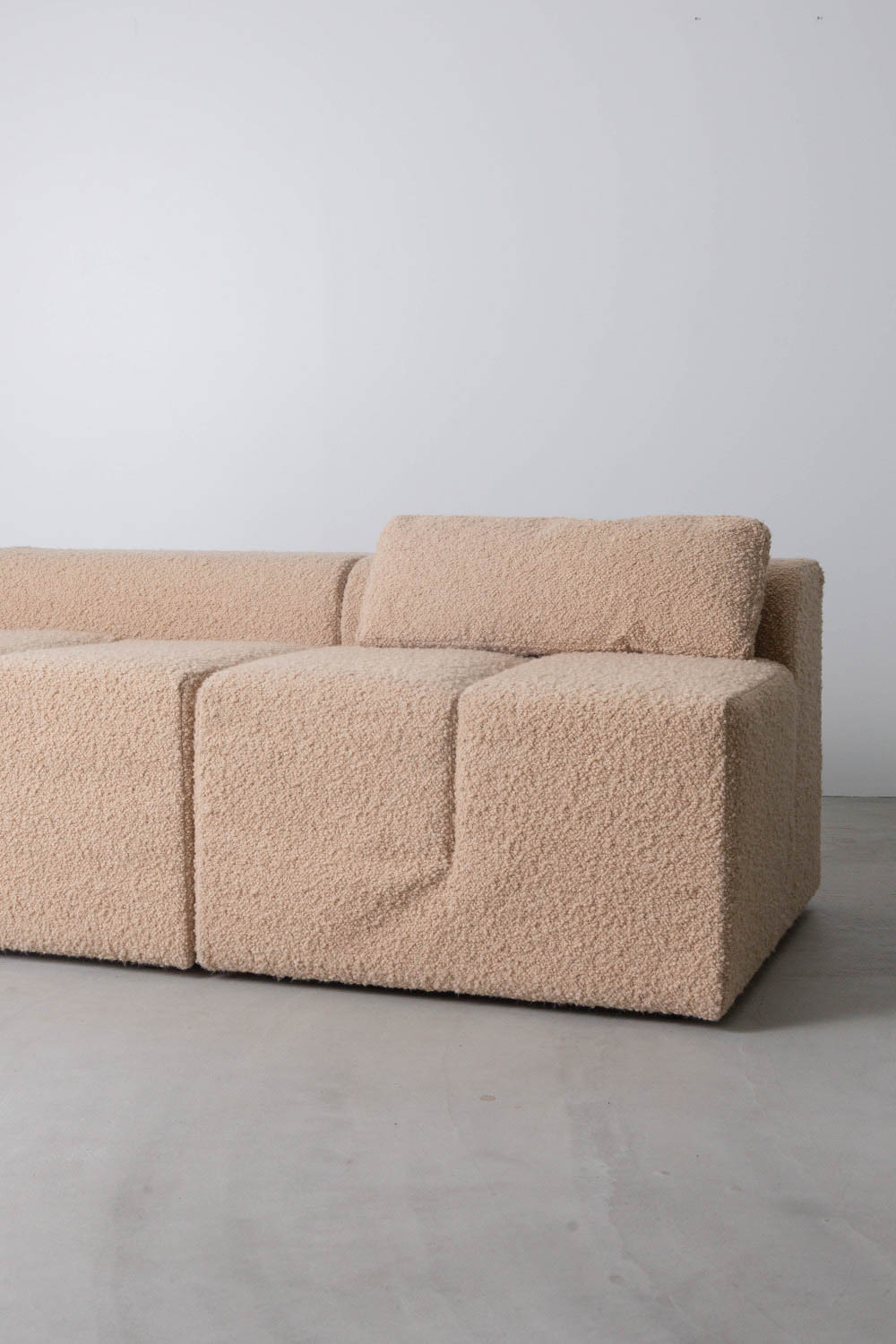 IPERCUBO Armchair,De Pas & D'Urbino & Lomazzi,デ・パス &ドゥルビーノ & ロマッツィ,清澄白河,Antique,Vintage,Interior Design,topso,stoop,sofa,chair,Driede,アンティーク,ビンテージ,ヴィンテージ,家具,雑貨,インテリア,店舗什器,設計,インテリアデザイン,内装,什器,店舗設計,ギャラリー,デザイナーズ家具,ショールーム,椅子,ドリアデ