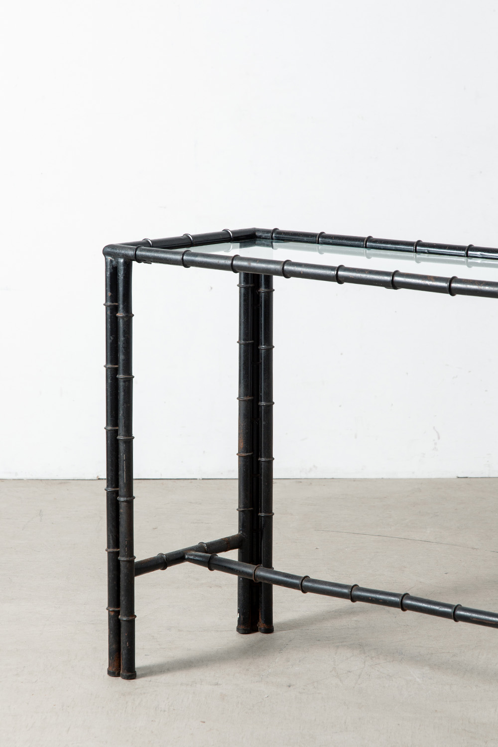 Console Table in Glass and Black