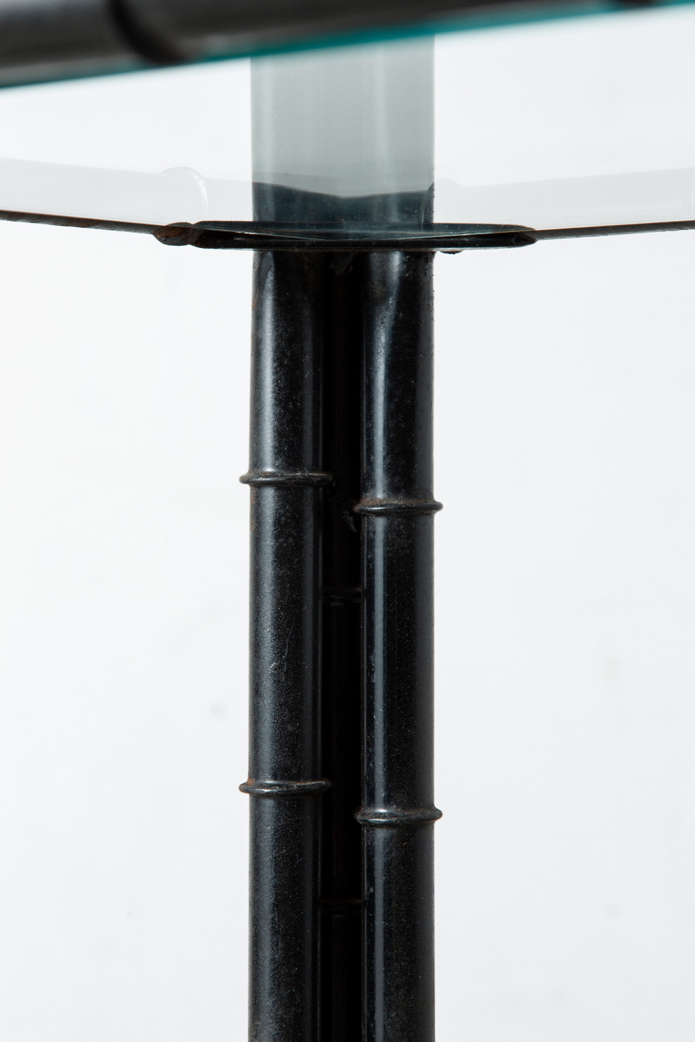 Console Table in Glass and Black