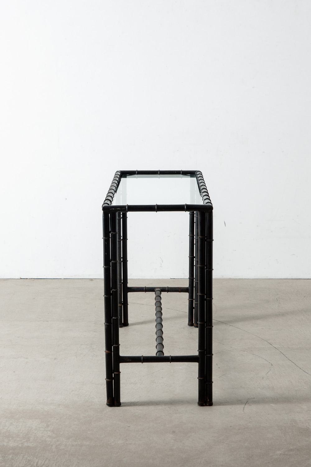 Console Table in Glass and Black