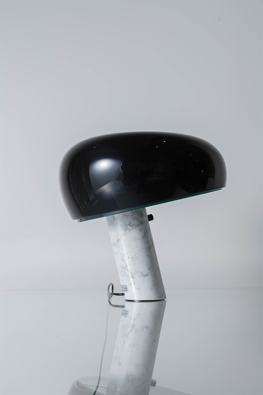 SNOOPY Table Lamp,Achille & Pier Giacomo Castiglioni,アキッレ&ピエル・ジャコモ・カスティリオーニ,清澄白河,Antique,Vintage,Interior Design,topso,stoop,アンティーク,ビンテージ,ヴィンテージ,家具,雑貨,インテリア,店舗什器,設計,インテリアデザイン,内装,什器,店舗設計,ギャラリー,デザイナーズ家具,ショールーム,照明,FLOS,フロス