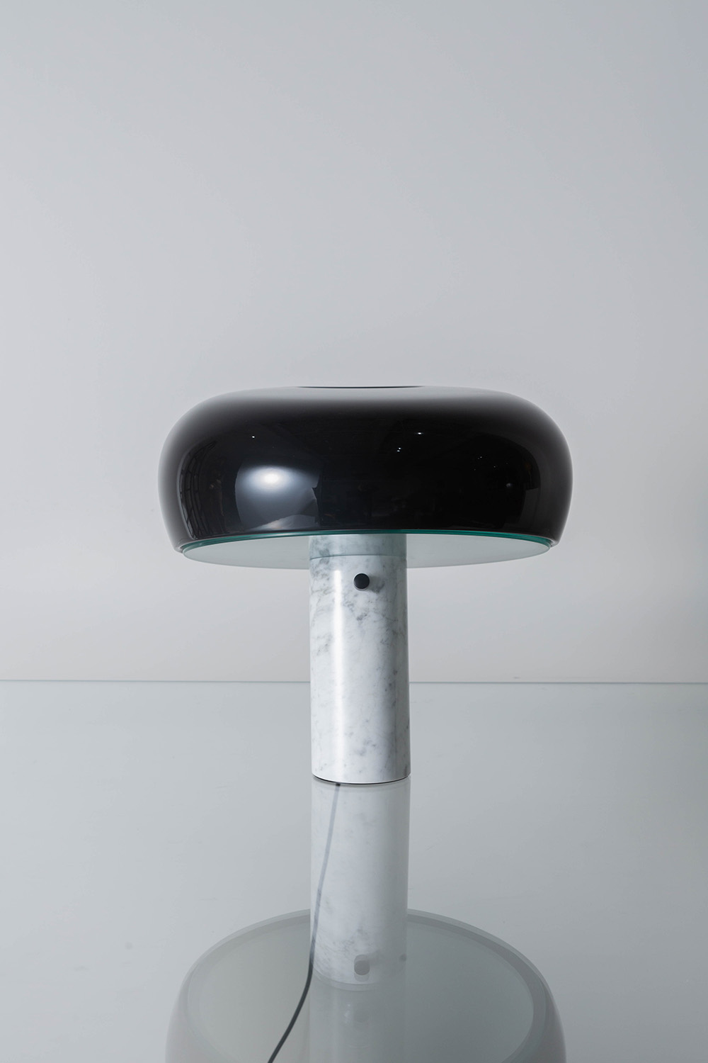 SNOOPY Table Lamp,Achille & Pier Giacomo Castiglioni,アキッレ&ピエル・ジャコモ・カスティリオーニ,清澄白河,Antique,Vintage,Interior Design,topso,stoop,アンティーク,ビンテージ,ヴィンテージ,家具,雑貨,インテリア,店舗什器,設計,インテリアデザイン,内装,什器,店舗設計,ギャラリー,デザイナーズ家具,ショールーム,照明,FLOS,フロス