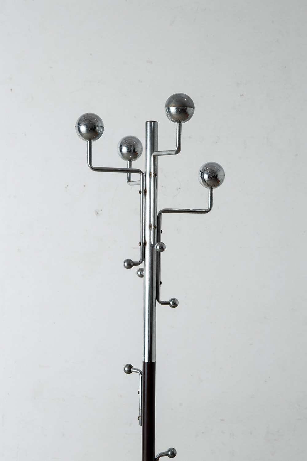 Coat Rack in Crome and Travertine