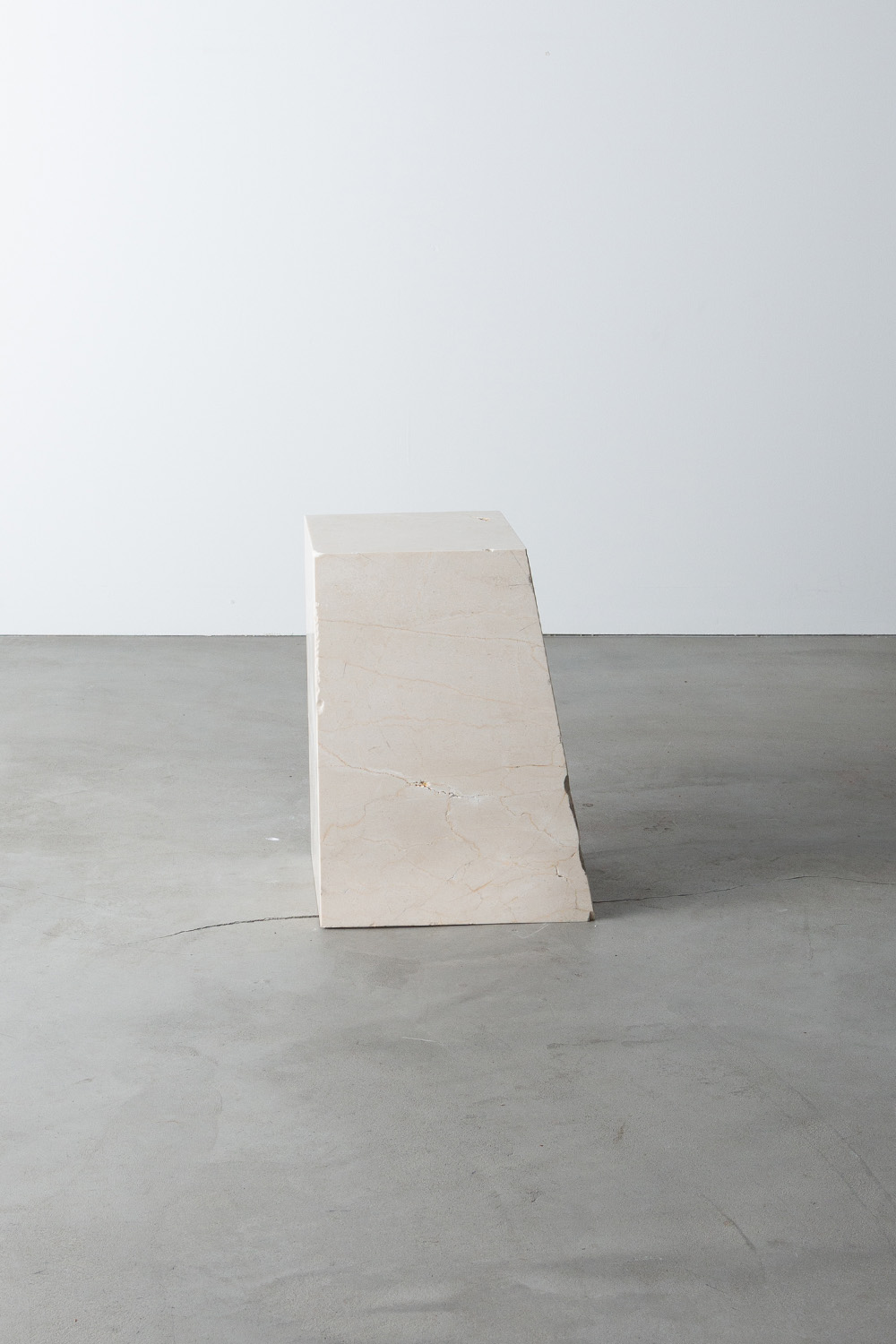 Side Table Z by AtMa inc. in Crema Marfil