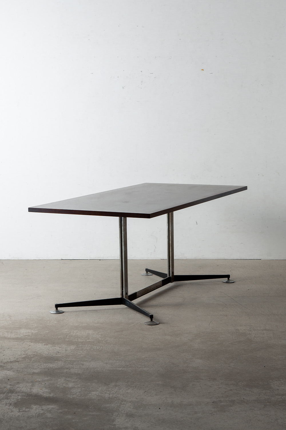 Italian Vintage,イタリアンヴィンテージ,Dining Table,ダイニングテーブル,テーブル,Italy,イタリア,stoop,topso,清澄白河,Antique,Vintage,Interior Design,アンティーク,ビンテージ,ヴィンテージ,家具,雑貨,インテリア,店舗什器,設計,インテリアデザイン,内装,什器,店舗設計,ギャラリー,デザイナーズ家具,ショールーム